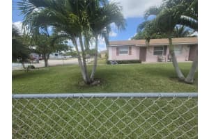 7756 Washington Ave 7758 Lake Worth, FL 33462 - MLS#A11863503