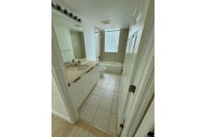 140 S Dixie Hwy 401 Hollywood, FL 33020 - MLS#A11863506