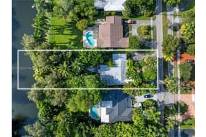 12800 Griffing Blvd, North Miami, FL 33161 - MLS#A11863523