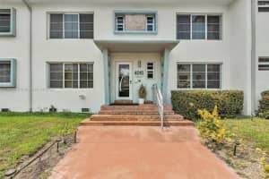 4010 N Meridian Ave 5, Miami Beach