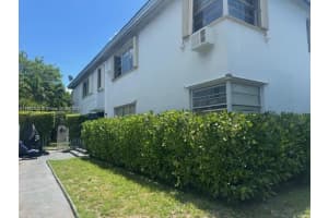 1258 Marseille Dr 2, Miami Beach