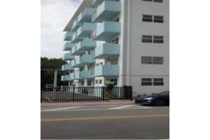 801 W Meridian Ave 3b, Miami Beach
