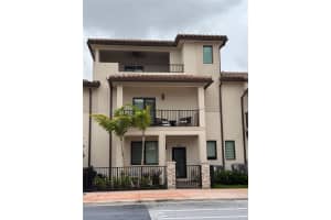 4867 Nw 84th Ave, Doral