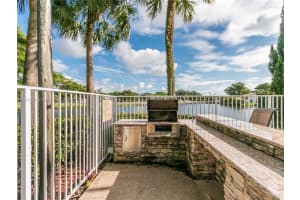 145 Sw 96th Ter 145 Plantation, FL 33324 - MLS#A11863634