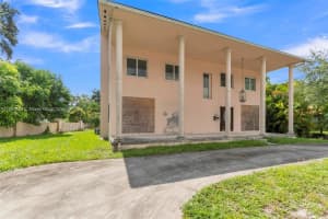 9655 Biscayne Blvd Miami Shores, FL 33138 - MLS#A11863673