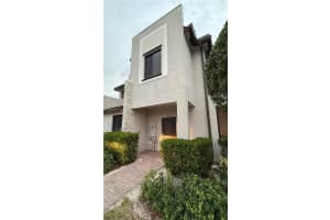 947 NE 211th St 947, Miami, FL 33179 - MLS#A11863688