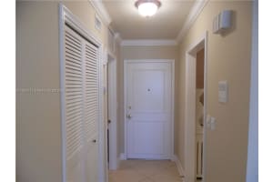 1881 Middle River Dr 605 Fort Lauderdale, FL 33305 - MLS#A11863711