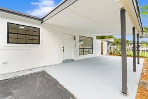 620 N 64th Ave Hollywood, FL 33024 - MLS#A11863747