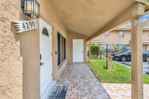 4299 Coral Springs Dr 3a Coral Springs, FL 33065 - MLS#A11863751