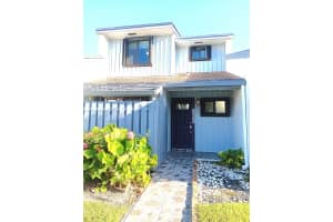 1532 Gabriel St, Hollywood