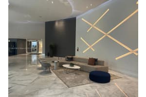 3300 Ne 192nd St 205, Aventura