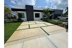 10960 Sw 42nd Ter Miami, FL 33165 - MLS#A11863789