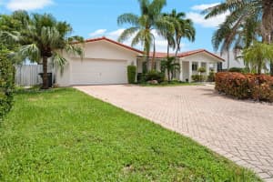 649 Layne Blvd 0, Hallandale Beach, FL 33009 - MLS#A11863792