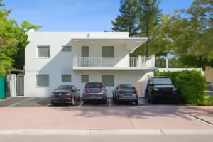 323 Washington Ave 1, Miami Beach