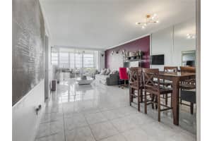 2661 S Course Dr 804 Pompano Beach, FL 33069 - MLS#A11863851