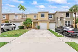 1412 Nw 154th Ln Pembroke Pines, FL 33028 - MLS#A11863876