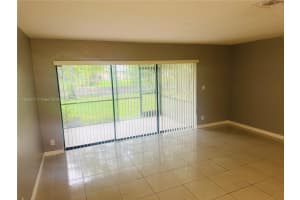 4749 Nw 82nd Ave 1201 Lauderhill, FL 33351 - MLS#A11863877