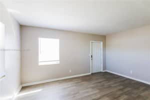 1207 Nw 13th Ln Fort Lauderdale, FL 33311 - MLS#A11863887