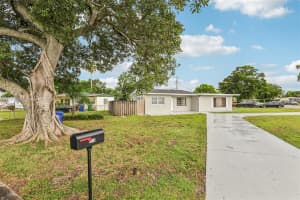 6546 Sw 21st St Miramar, FL 33023 - MLS#A11863904