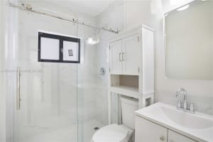502 Nw 7th Ct 2 Hallandale Beach, FL 33009 - MLS#A11863910