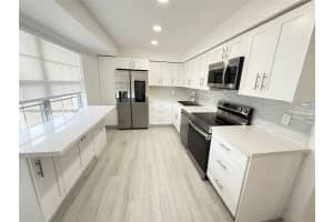 804 Cypress Blvd 407 Pompano Beach, FL 33069 - MLS#A11863911