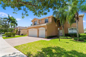 13374 Nw 13th St, Pembroke Pines