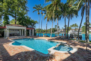 1425 W 27th St Miami Beach, FL 33140 - MLS#A11863930