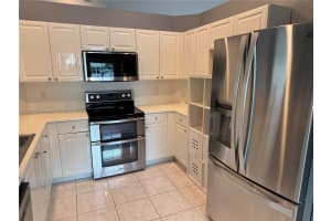 912 Tanglewood Cir, Weston, FL 33327 - MLS#A11863952