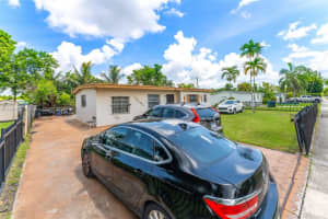 13465 SW 267th St, Homestead, FL 33032 - MLS#A11864021