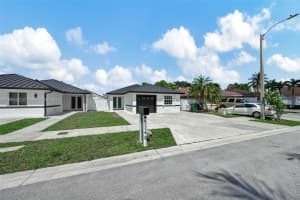 5348 Sw 142nd Pl Miami, FL 33175 - MLS#A11864087