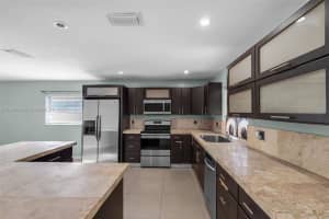 7821 Nw 45th St Lauderhill, FL 33351 - MLS#A11864089