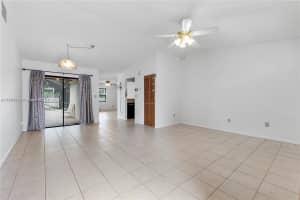 11909 Sw 48th Ct Cooper City, FL 33330 - MLS#A11864092