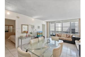 3725 S Ocean Dr 1207, Hollywood, FL 33019 - MLS#A11864095