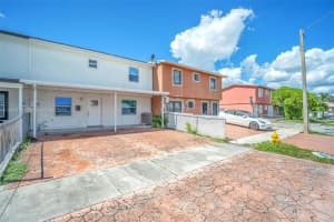 19328 NW 46th Ave, Miami Gardens, FL 33055 - MLS#A11864104