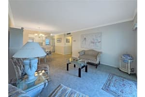 3505 NW 48th Ave 415, Lauderdale Lakes, FL 33319 - MLS#A11864106
