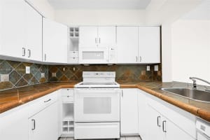 8420 SW 154th Cir Ct 512, Miami, FL 33193 Sold 10/10/25
