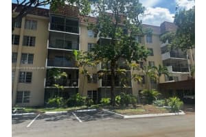 4160 Inverrary Dr 401, Lauderhill, FL 33319 - MLS#A11864114