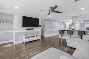 5209 SW 95th Ave, Cooper City, FL 33328 - MLS#A11864117