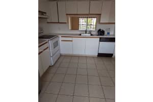 12701 Sw 14th St 308j, Pembroke Pines