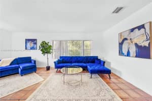 312 Ne 16th Ter E Fort Lauderdale, FL 33301 - MLS#A11864140