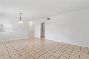 17255 Sw 95th Ave 201 Palmetto Bay, FL 33157 - MLS#A11864162