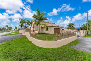 3200 Sw 132nd Ave Miami, FL 33175 - MLS#A11864175