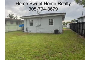 458 Se 3rd Hialeah, FL 33010 - MLS#A11864181