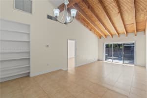 2311 Elm Ct, Pembroke Pines, FL 33026 Sold 11/24/25