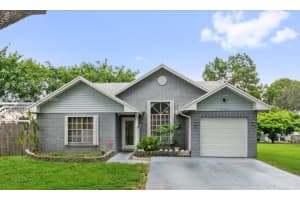 1600 Sw 87th Ave, Pembroke Pines