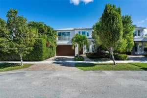 2516 Ne 32nd Ave, Fort Lauderdale