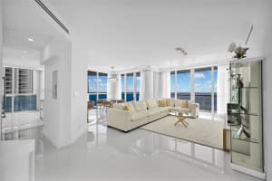 16485 Collins Ave Ph36c Sunny Isles Beach, FL 33160 - MLS#A11864220
