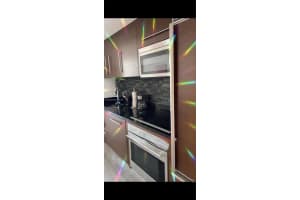 475 Brickell Ave 4910, Miami