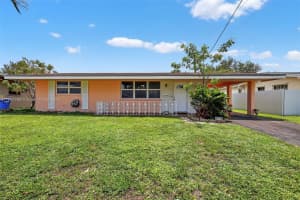 7740 Nw 15th Ct, Pembroke Pines