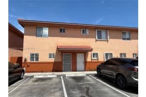 8079 Nw 8th St 10, Miami